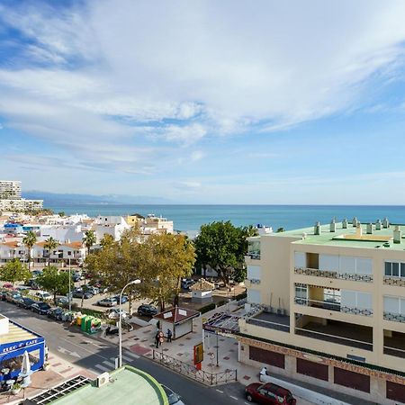 Malagasuite Carihuela Apartments Торремолинос Экстерьер фото