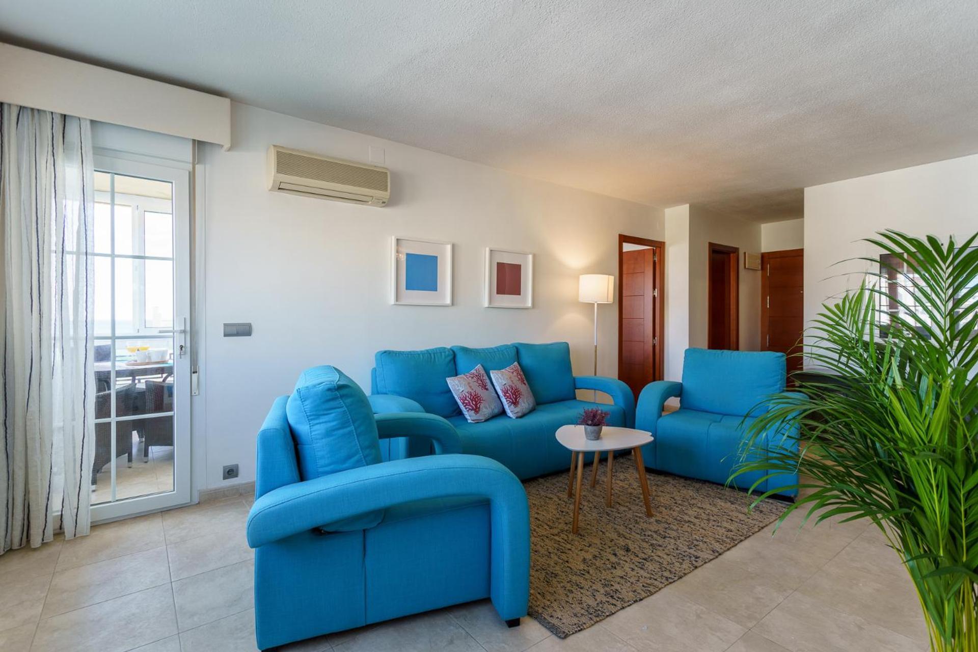 Malagasuite Carihuela Apartments Торремолинос Экстерьер фото