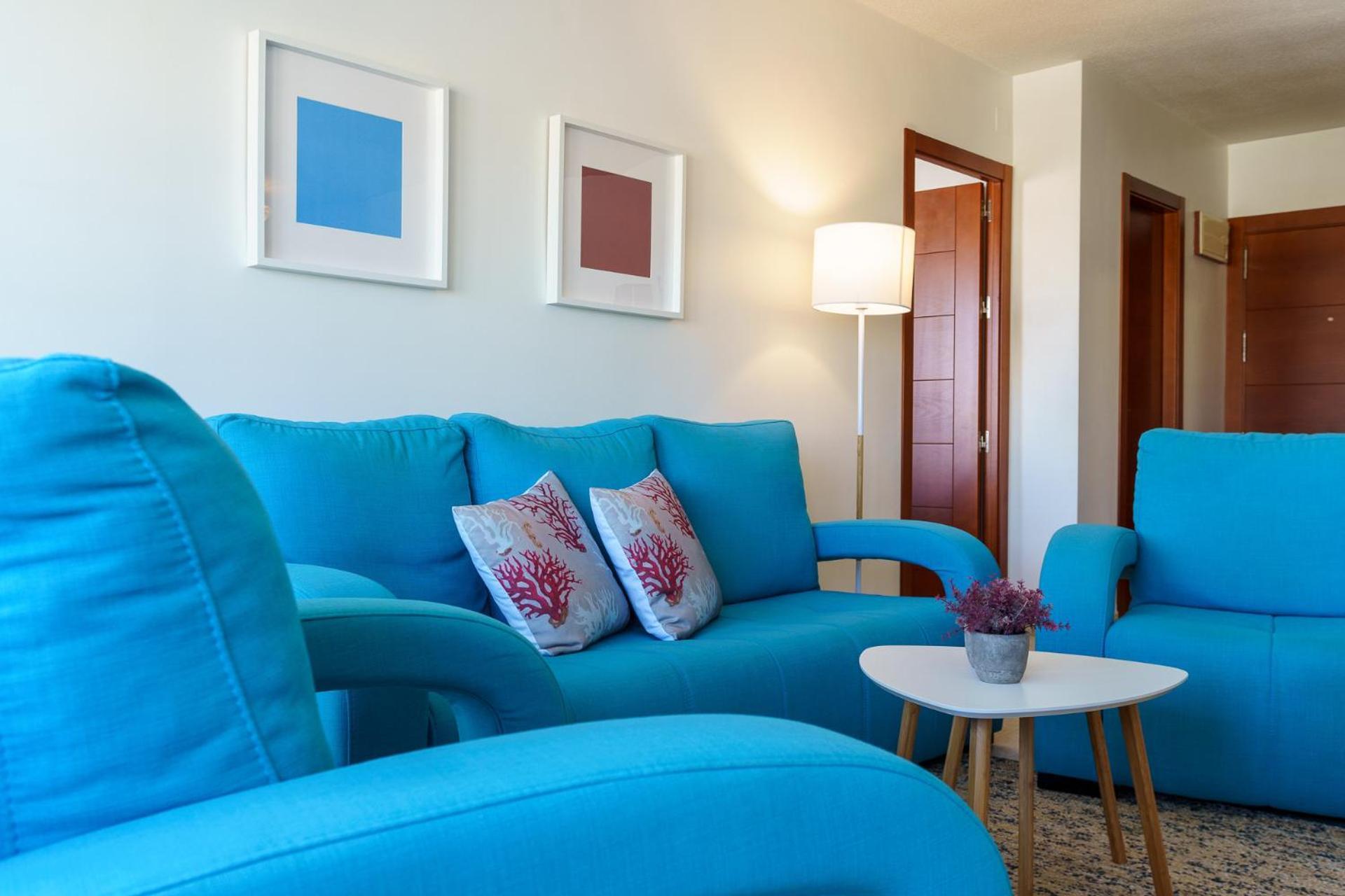 Malagasuite Carihuela Apartments Торремолинос Экстерьер фото